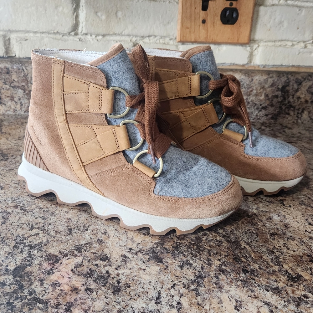Sorel bootie
